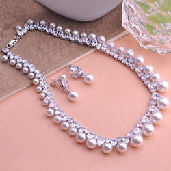 Luxurious Wedding Women Jewelry Sets Full White Pearls Necklace Chokers Prong Setting Rhinestone Earrings Best Party Accessories